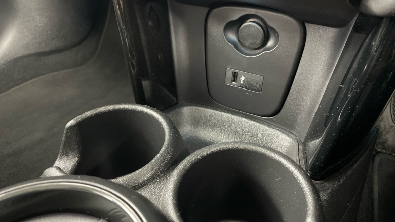 MINI Hatchback 1.5 Cooper Classic 5dr Auto Petrol Hatchback